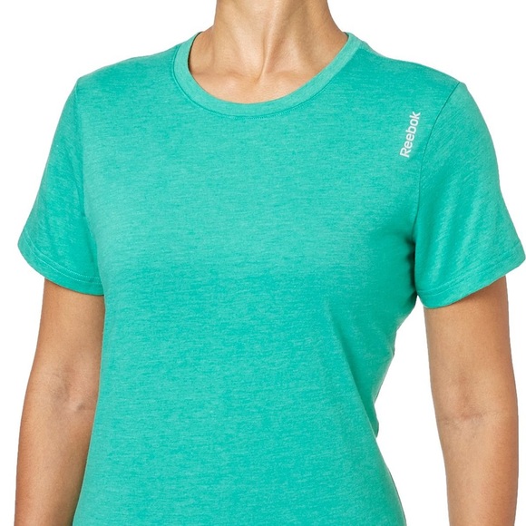 Women’s Reebok athletic tee NWT - Picture 1 of 3